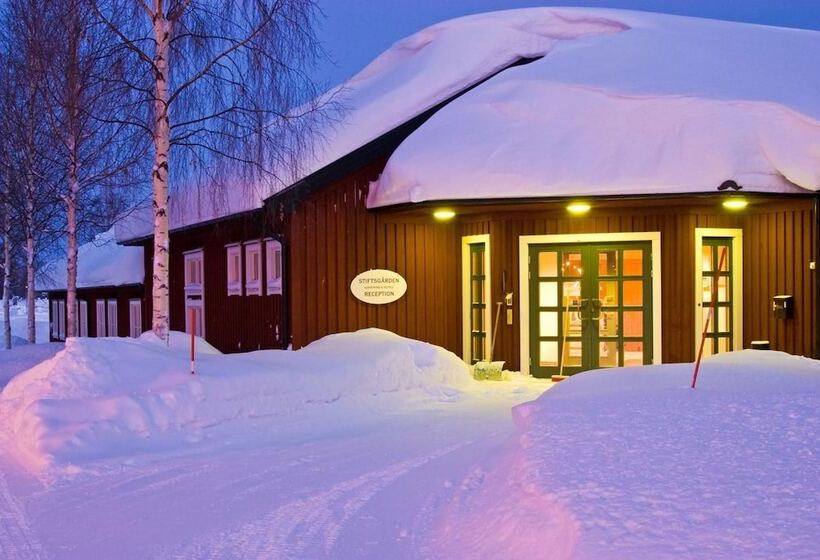 Отель Stiftsgården Hostel Skellefteå