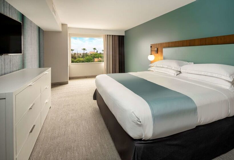 Suncoast Park Hotel Anaheim Resort, Tapestry By Hilton