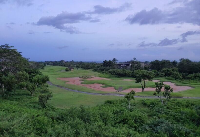 Отель Swissbelresort Pecatu