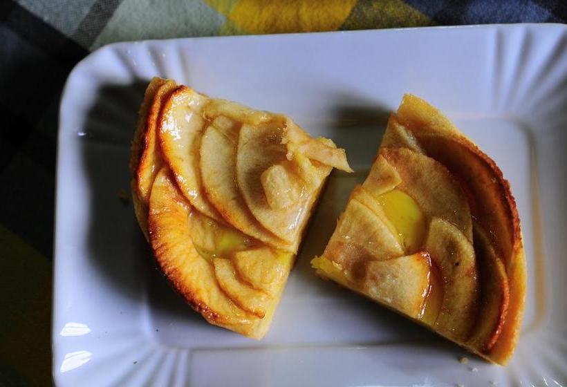 Otel Tassinaia Bed And Breakfast