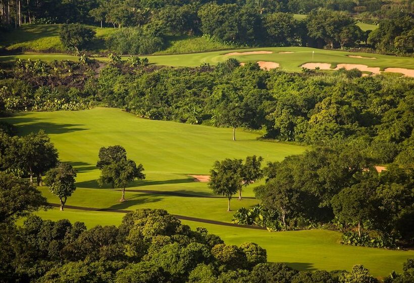 فندق The Ritzcarlton, Haikou