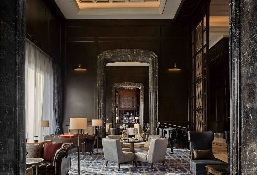 فندق The Ritzcarlton, Haikou