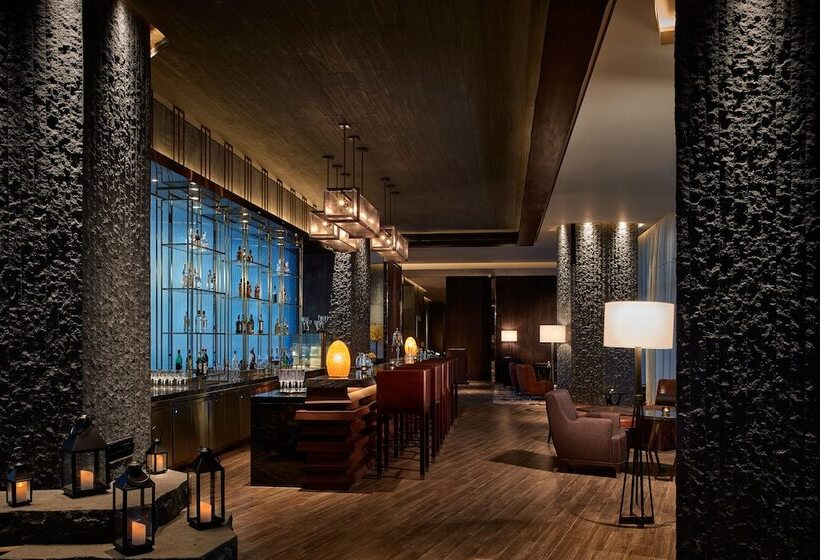 فندق The Ritzcarlton, Haikou