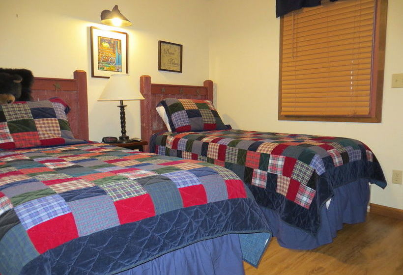 فندق Three Seasons Condo