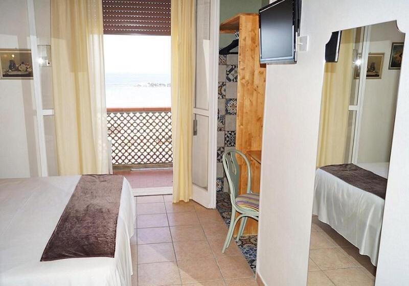 Отель Tokio Home Tokio Beach Dependence