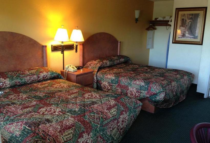 ホテル University Inn And Suites