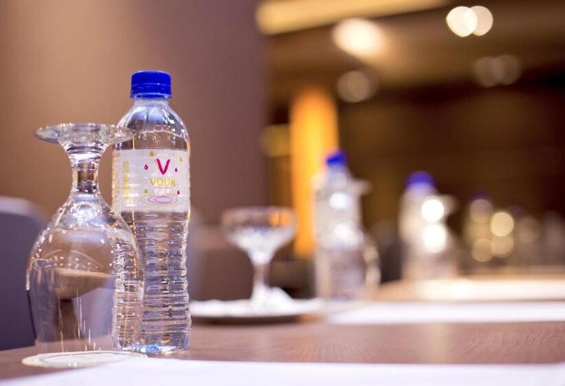 Vouk Hotel Suites