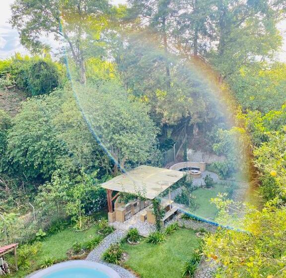 Отель West California