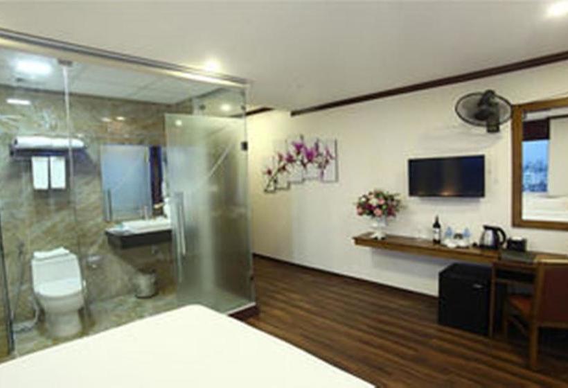 هتل West Lake Homes