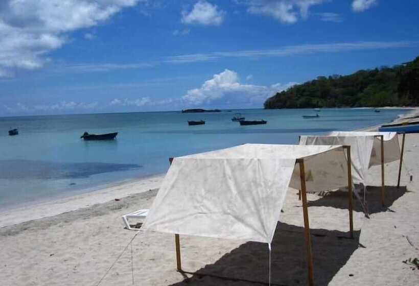 酒店 Y Centro De Buceo Sirius