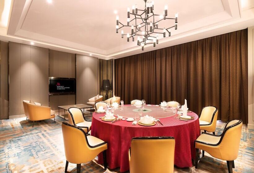 בית מלון כפרי Zhejiang Taizhou Marriott