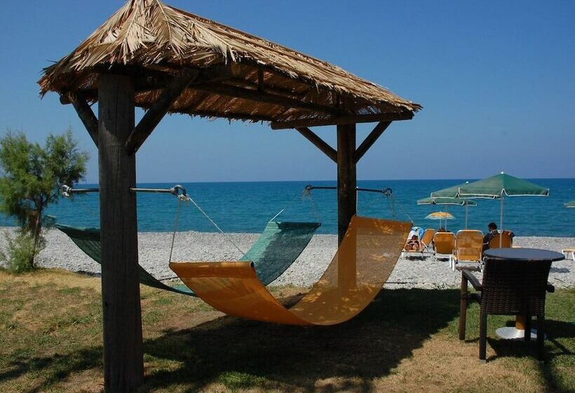 Mythos Beach Hotel Apartments