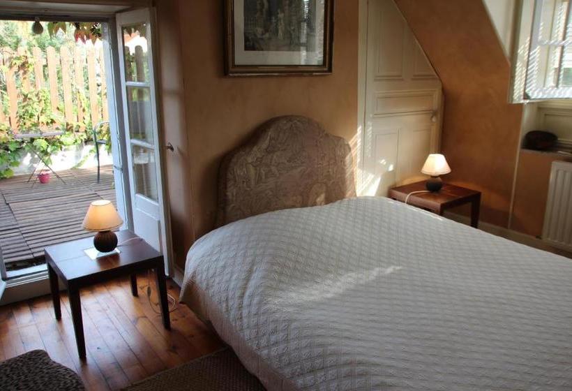 بنسيون La Maison De Famille