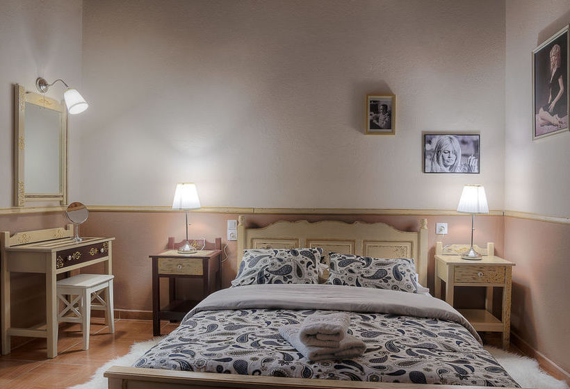 بنسيون Olga Rooms