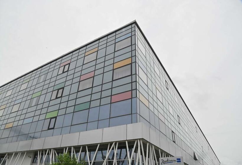 Radisson Blu Hotel, Abidjan Airport