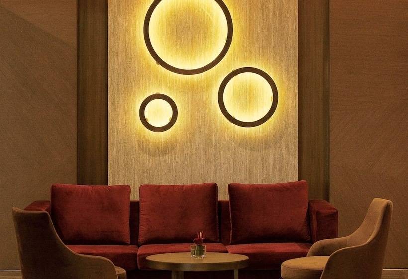 Radisson Blu Hotel, Abidjan Airport