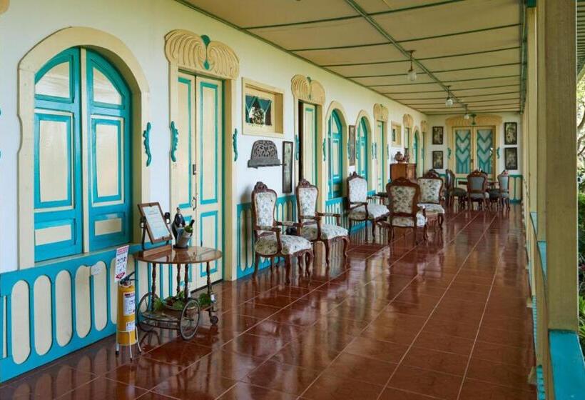 레지던스 Finca Hotel Los Girasoles