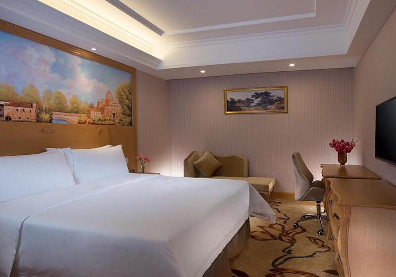 Vienna Hotel Shenzhen Nanshan Yilida