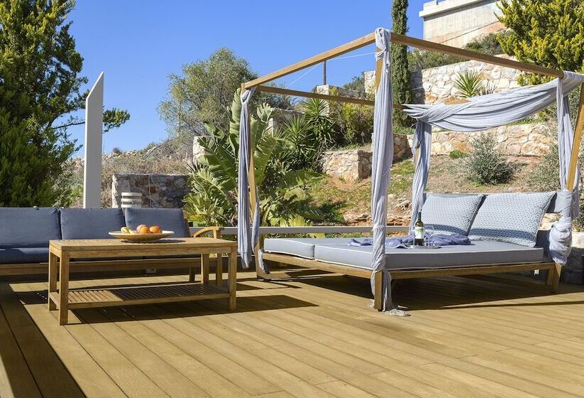 Villa Takeoff Saronida