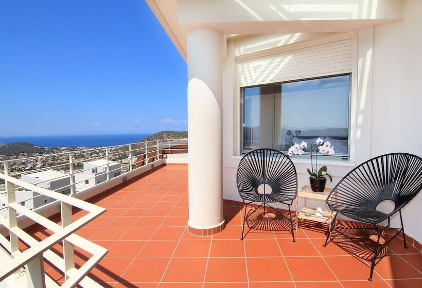 Villa Takeoff Saronida