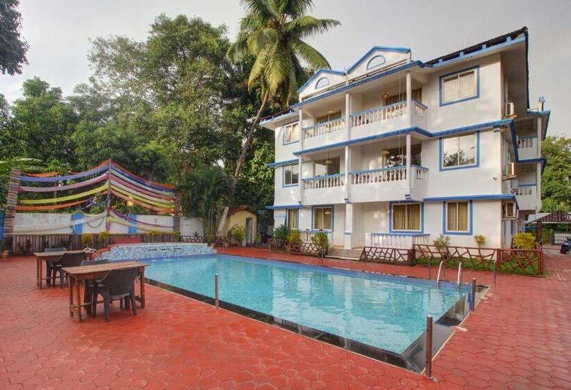 Fabhotel Grand Royal Palms