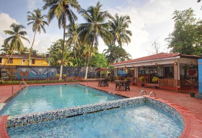 Fabhotel Grand Royal Palms