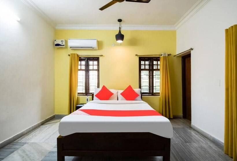 호텔 Goroomgo Mks Inn Bhubaneswar