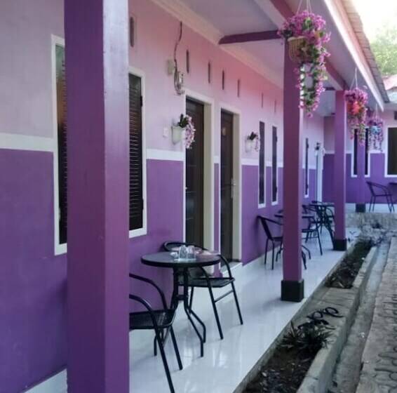 פנסיון Homestay Sukses Tambora