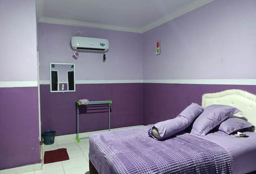 פנסיון Homestay Sukses Tambora