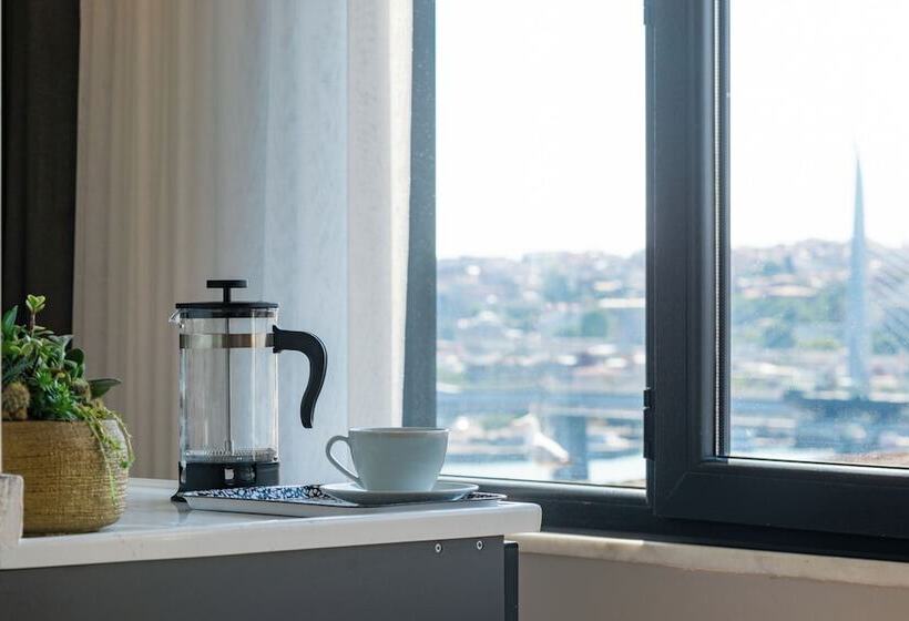 בית מלון כפרי Art Suites Karakoy