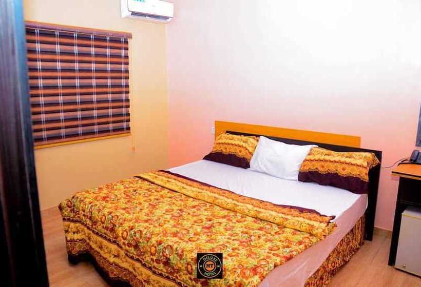 Mt Deluxe Hotel Asaba