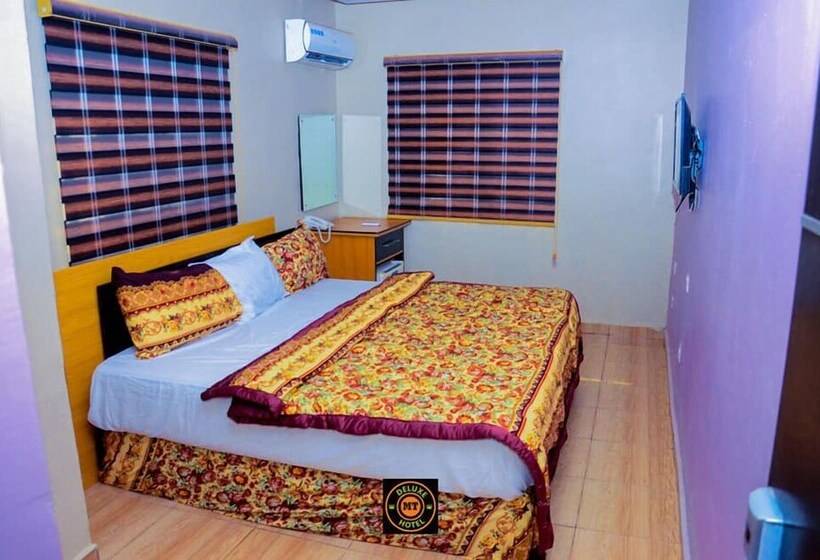 Mt Deluxe Hotel Asaba
