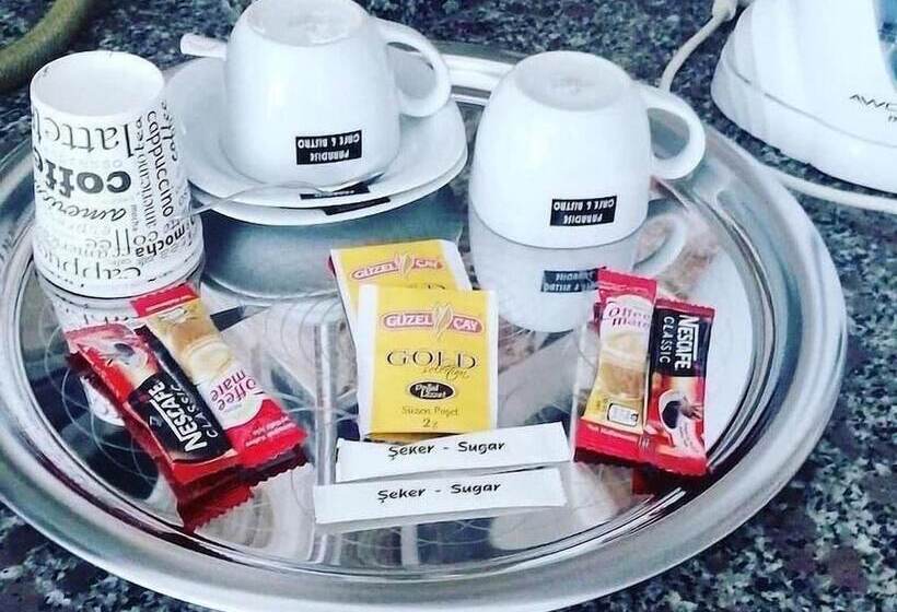 Paradi̇se Apart Otel