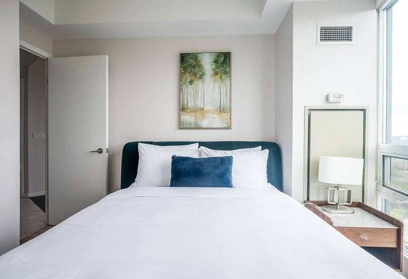 Rivetstays - The Neptune