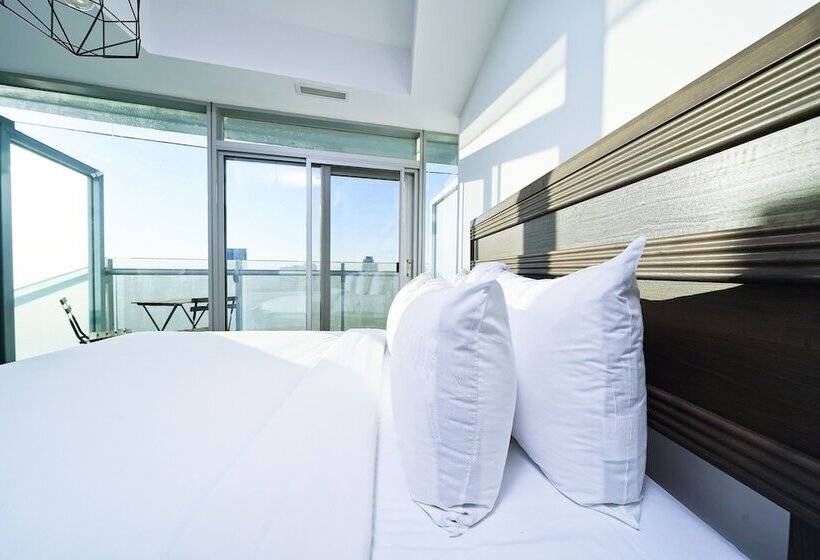 Rivetstays - The York