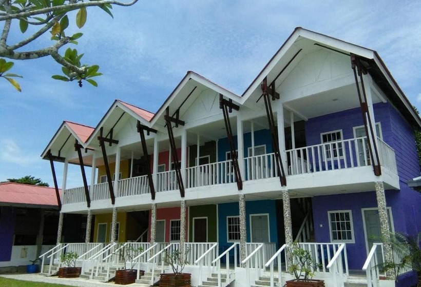 Отель Capital O 91017 Tuba Beach Resort @ Pulau Tuba
