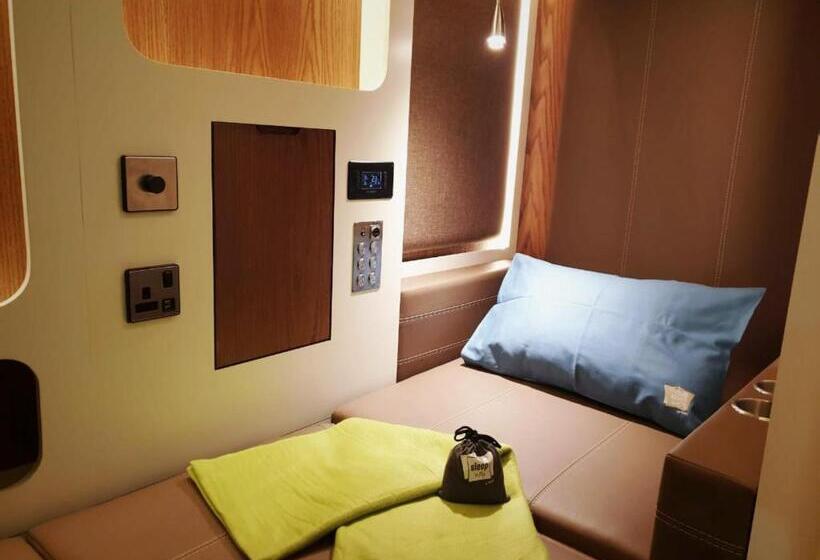 هتل کپسول Sleep N Fly Sleep Lounge, C Gates Terminal 3 - Transit Only