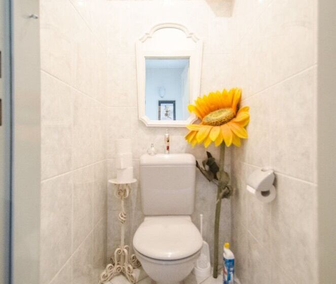 Общежитие Villa 12 Guesthouse