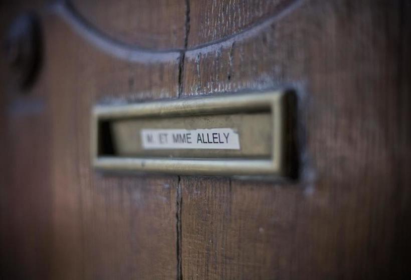 ベッドアンドブレックファースト Au Coeur D Eden