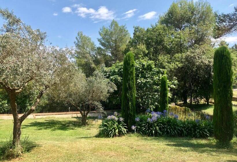 B&b Le Mas Du Galoubet