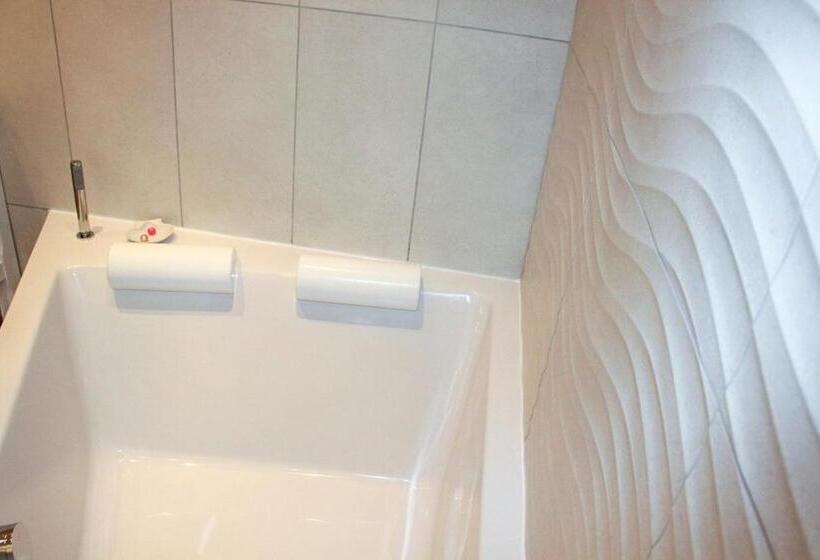 민박 Au Coeur Des Hôtes