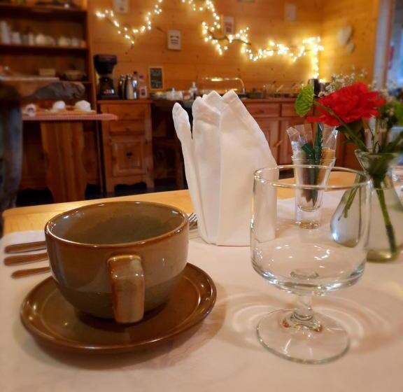 Bed and Breakfast Au Cœur Des Lacs Chambres D Hôtes