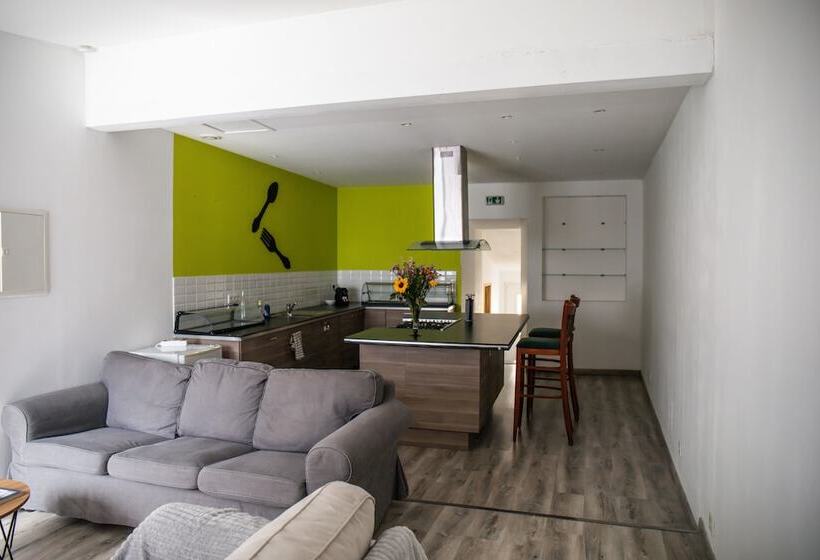 مبيت وإفطار Auberge Sainte Marguerite