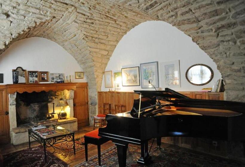 צימר Bed And Art