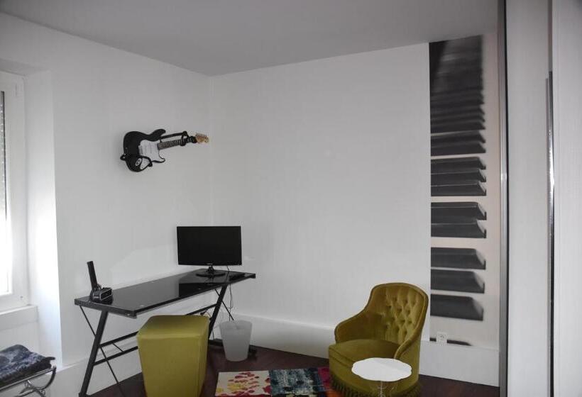 ベッドアンドブレックファースト Chambre D Hôtes Le Cadran Des Chauvelles