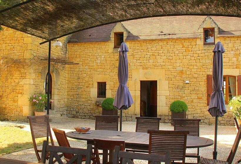 مبيت وإفطار Chambre D'hôtes La Rossillonie