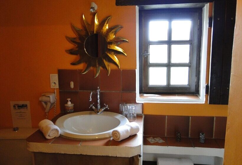 Bed and Breakfast Chambres D Hotes Le Mas Julien Piscine Chauffée Adult Only