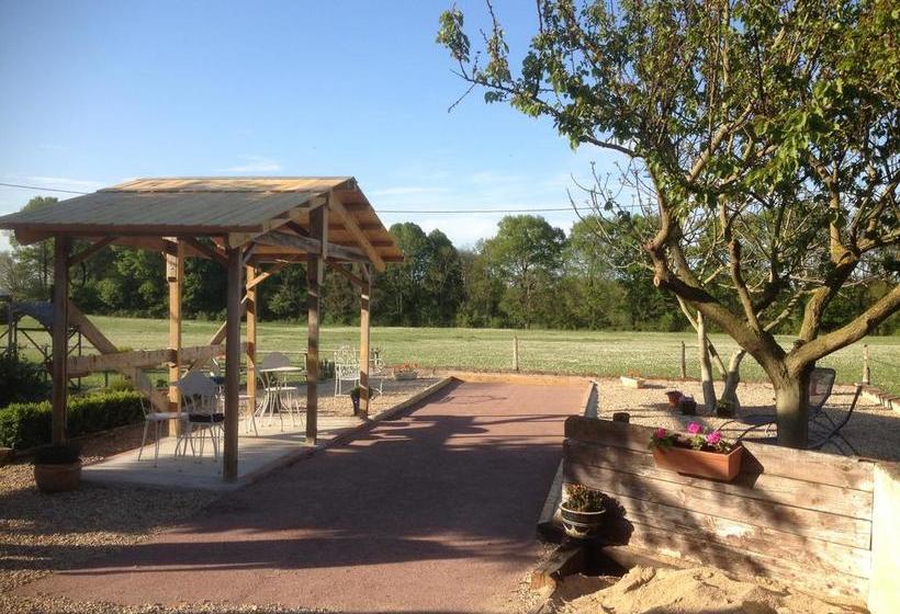 민박 Chambres D Hôtes Les Bournais Le Clos Milady