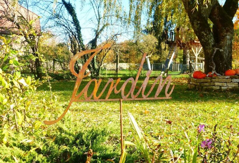 مبيت وإفطار Chambres D'hôtes Béred Vuillemin