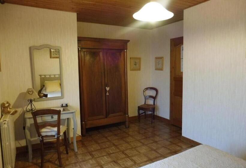 مبيت وإفطار Chambres D'hôtes Les Terrasses De Varme